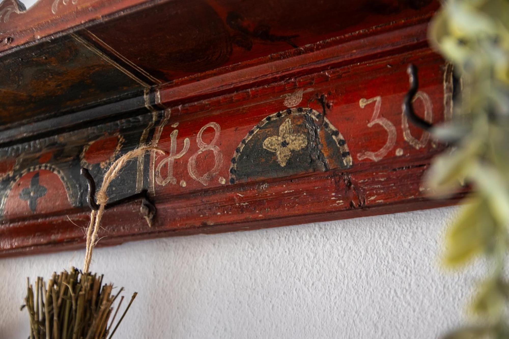 Bike House - 250-Year-Old Restored House In A Quiet Area Braşov Esterno foto
